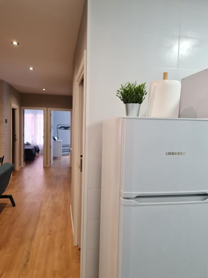 Apartamento Ayuntamiento Parking Gratis. Auto Check-In. Bilbao Exterior foto