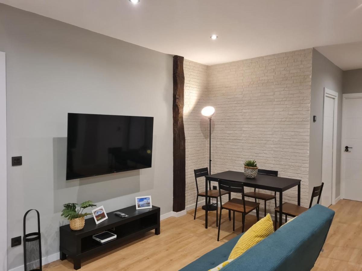 Apartamento Ayuntamiento Parking Gratis. Auto Check-In. Bilbao Exterior foto